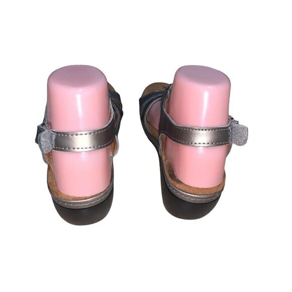 Thom McAn Women's Size 8 Wanda Slingback Sandals Bronze Leather Upper Floral - Picture 6 of 8